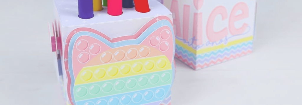 Lembrancinha pop it: as ideias mais coloridas e divertidas